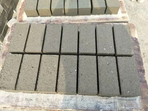 水泥磚都是有哪些材料制作而成？